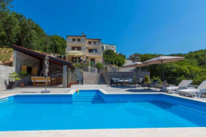 Apartment in Hreljin 39448